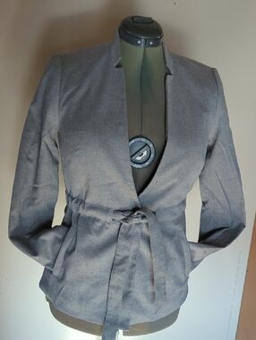 Banana Republic Gray Tie-Waist Blazer